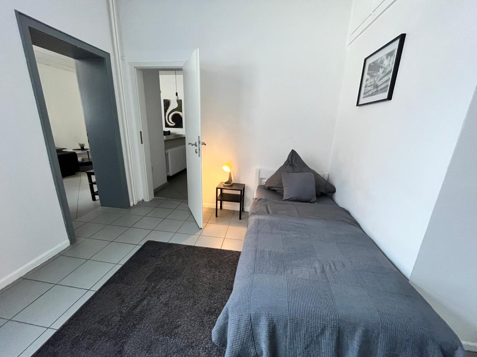 Apartment Central 10D 55Qm Wi-Fi Free Parking Calm Back House Dortmund Exterior foto